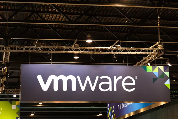 VMware Makes Fusion and Workstation Free for All Users,